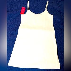 Show Me Your MuMu Commando White Slip